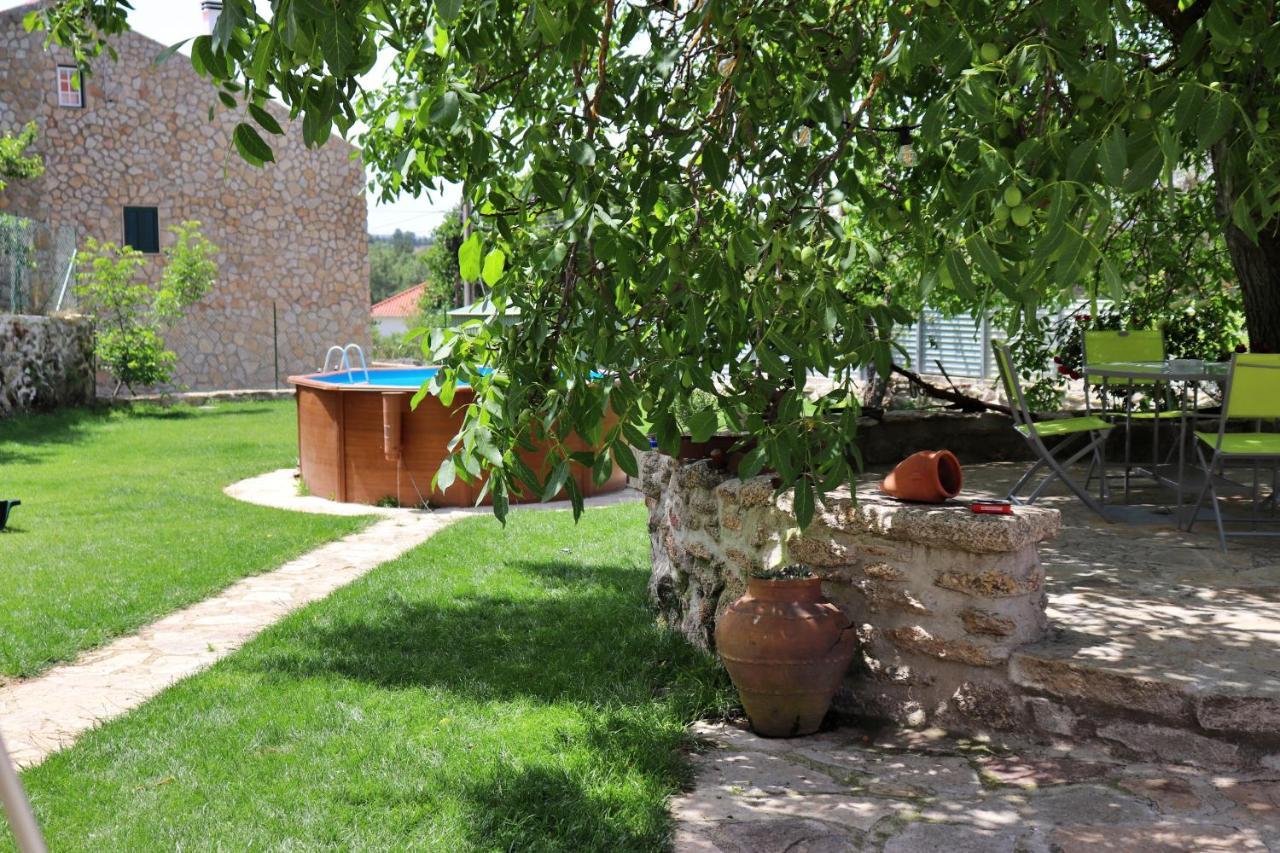 Cantinho D'Aldeia Guarda Exterior photo