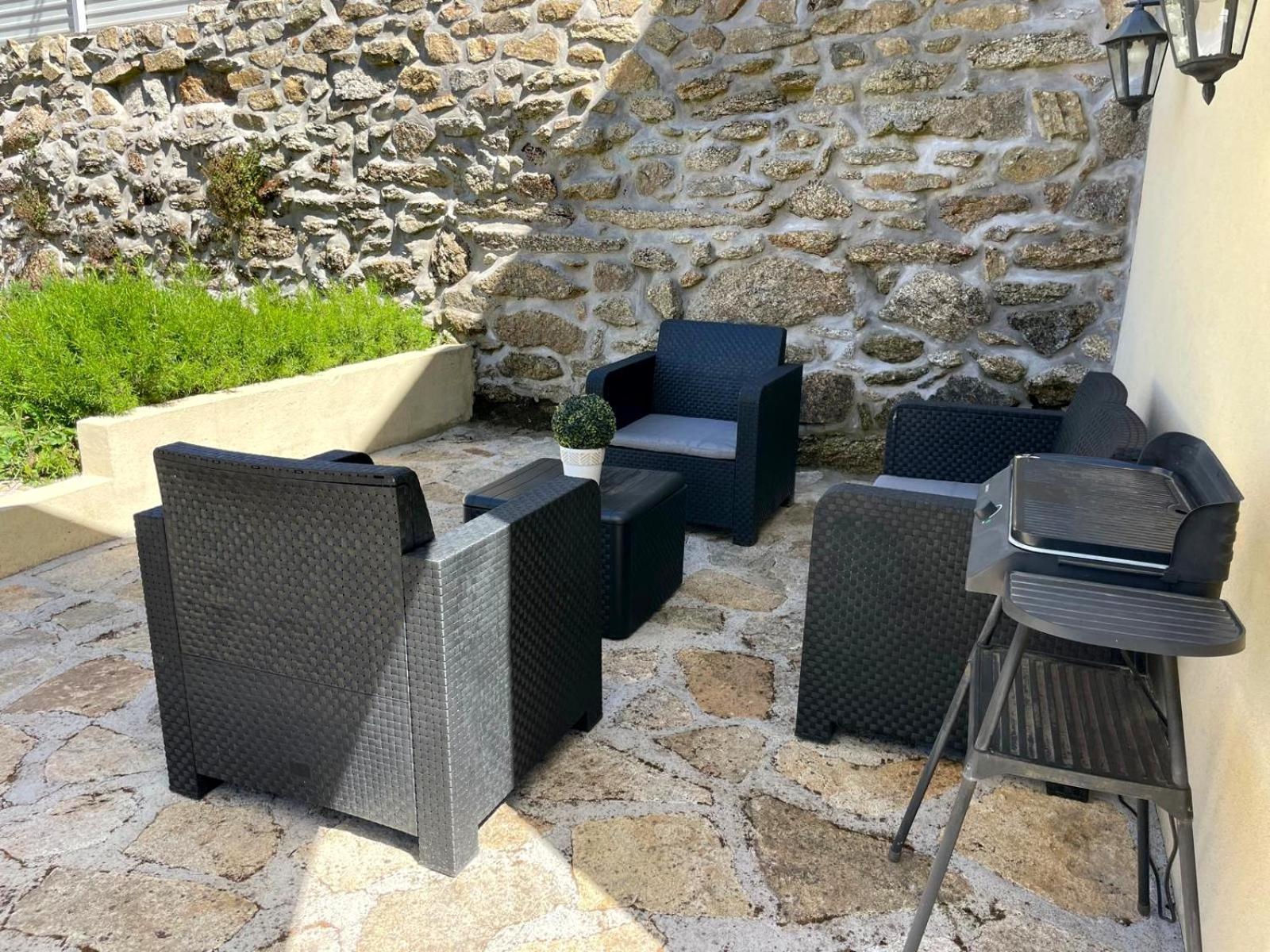 Cantinho D'Aldeia Guarda Exterior photo